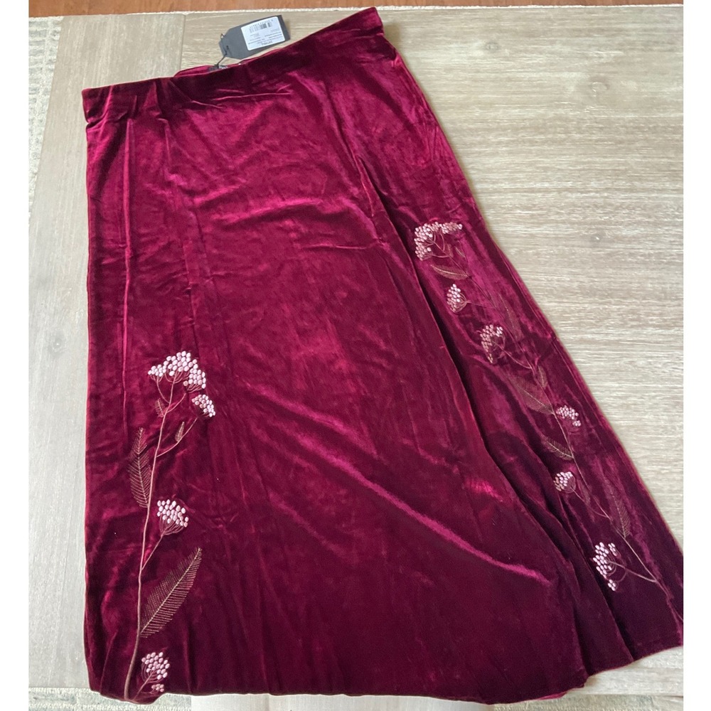 Disturbia Virosa Floral Embroidered Velour Maxi Skirt Burgundy Size 16 New W/Tag - Picture 7 of 8